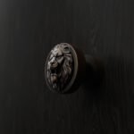 Rond Classica Lion Rugissant Bronze Ancien - Holdon Paris