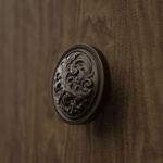 Rond Classica Rinceaux Bronze Mat - Holdon Paris