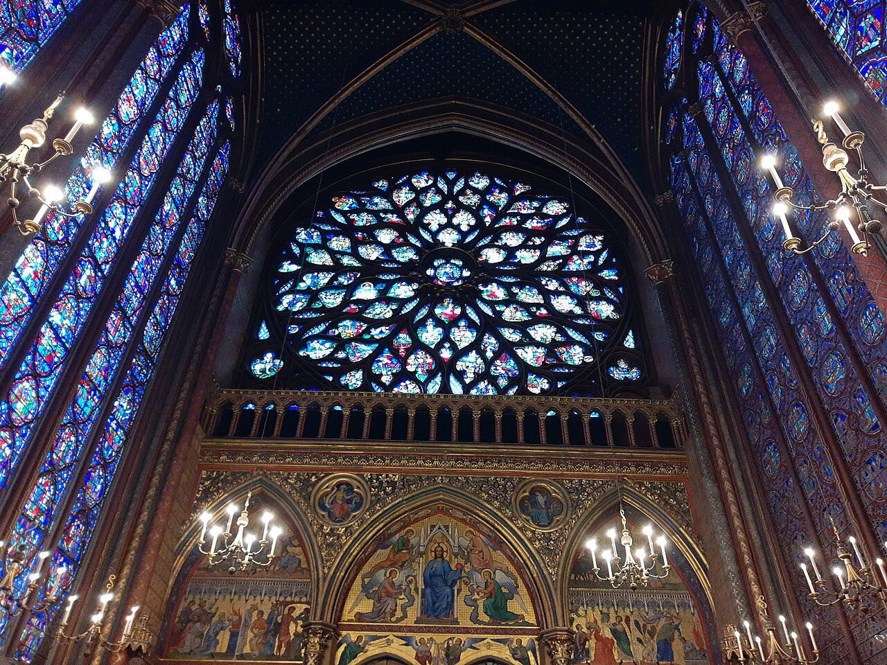 Rosace de la chapelle haute de la Sainte-Chapelle à Paris