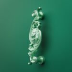 Classica Arabesque, Roaring Lion, M, Light Emerald