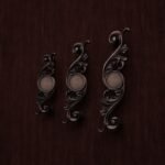Classica Arabesque, M, Antique Copper, size comparison