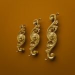 Classica Arabesque, Roaring Lion, M, Golden Sun, size comparison
