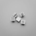 Comparaison des motifs — poignée de meuble Carré Palazzo Gris argenté M — Holdon Paris
