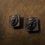 Comparaison des finitions — poignée de meuble Carré Palazzo Lion Endormi Bronze L — Holdon Paris
