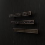 Comparaison des motifs — poignée de meuble Demibarre Palazzo Bronze Ancien M — Holdon Paris