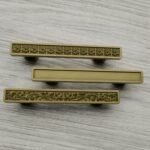 Palazzo Slim Bar, Rosette, S, Satin Brass, pattern comparison