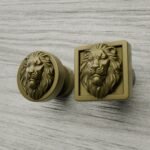 Comparaison des silhouettes — poignée de meuble Lion Endormi Laiton Satiné S — Holdon Paris