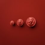 Comparaison des tailles — poignée de meuble Rond Classica Lion Endormi Candy Red — Holdon Paris