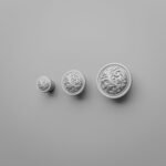 Comparaison des tailles — poignée de meuble Rond Classica Rinceaux Gris argenté — Holdon Paris