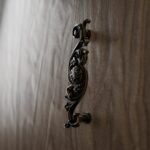 Classica Arabesque, Scrollwork, M, Matte Bronze, vidéo