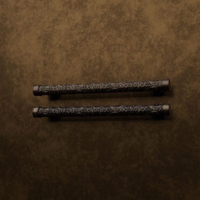 Comparaison des finitions — poignée de meuble Colonne Florentine Rinceaux Bronze XL — Holdon Paris