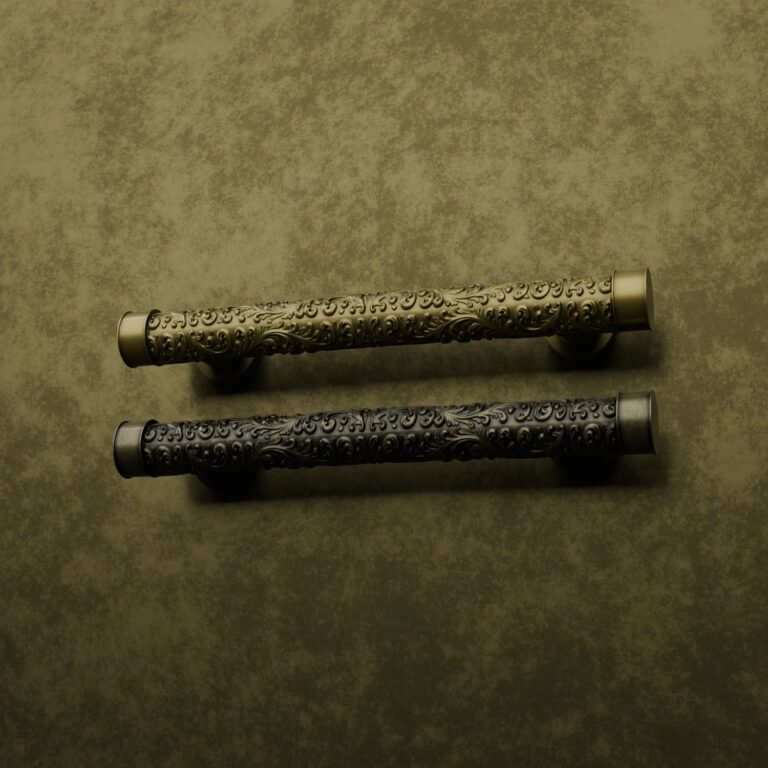 Comparaison des finitions — poignée de meuble Colonne Florentine Rinceaux Laiton M — Holdon Paris