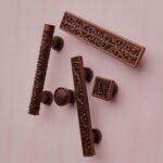Comparaison des silhouettes — poignée de meuble Rinceaux Cuivre Satiné S — Holdon Paris