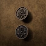Comparaison des finitions — poignée de meuble Rond Classica Rosace Bronze M — Holdon Paris