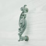 Classica Arabeske, Brüllender Löwe, M, Bronze Versunken