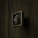 Palazzo Square, Seashell, S, Antique Brass