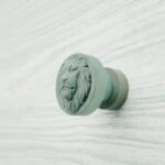 Classica Round, Sleeping Lion, S, Submerged Bronze