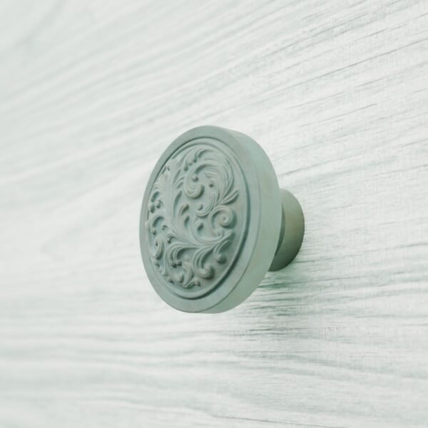 Classica Round, Scrollwork, M, Submerged Bronze