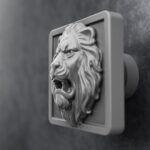 Vidéo — Carré Palazzo — Lion Rugissant — S — Aluminium Satiné