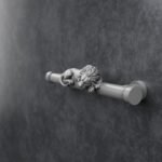 Columna Florentina, León Dormido, S, Aluminio Satinado, vídeo