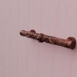 Florentine Column, Roaring Lion, S, Satin Copper, video