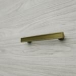 Barra Sottile Palazzo, S, Ottone Satinato, video