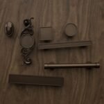 Classica Arabesque, M, Matte Bronze, silhouette comparison