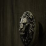 Florentine Medallion, Sleeping Lion, S, Antique Brass, video