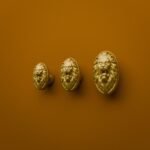 Florentine Medallion, Roaring Lion, S, Golden Sun, size comparison