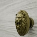 Vidéo — Médaillon Florentin — Lion Rugissant — L — Laiton Satiné