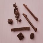 Comparaison des silhouettes — poignée de meuble Rinceaux Cuivre Satiné L — Holdon Paris