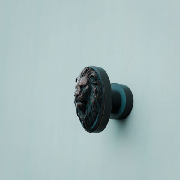 Florentine Medallion, Sleeping Lion, S, Azurite Copper