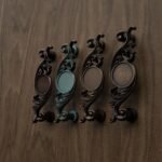 Classica Arabeske, M, Bronze Antik, Farbvergleich
