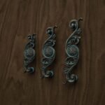 Arabesco Classica, Volutas, M, Bronce Verdín, comparación de tamaños