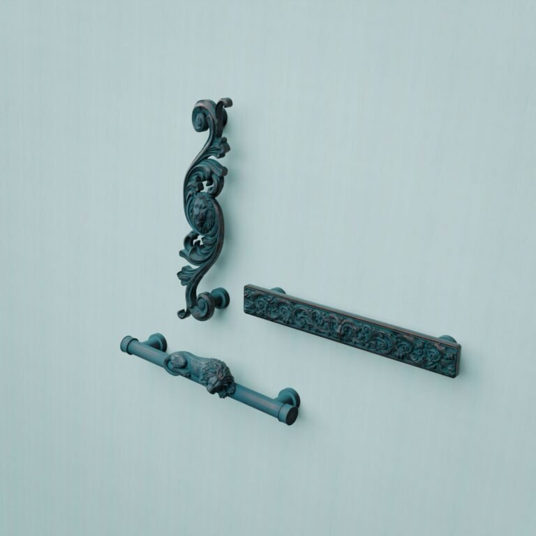 Classica Arabesque, Sleeping Lion, XL, Azurite Copper, silhouette comparison