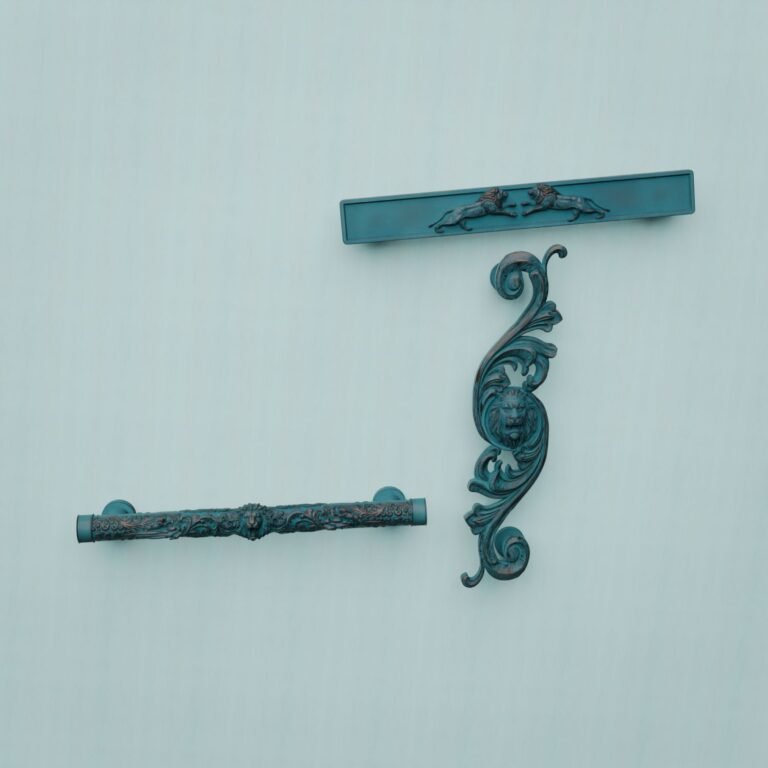 Classica Arabesque, Roaring Lion, XL, Azurite Copper, silhouette comparison