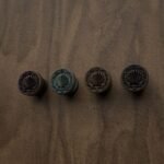 Classica Rund, Muschel, S, Bronze Antik, Farbvergleich