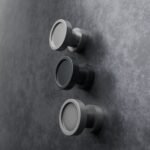 Comparaison couleur Gris / Argenté : poignée de meuble Rond Classica Essentiel S en aluminium et résine biosourcée (Holdon Paris)