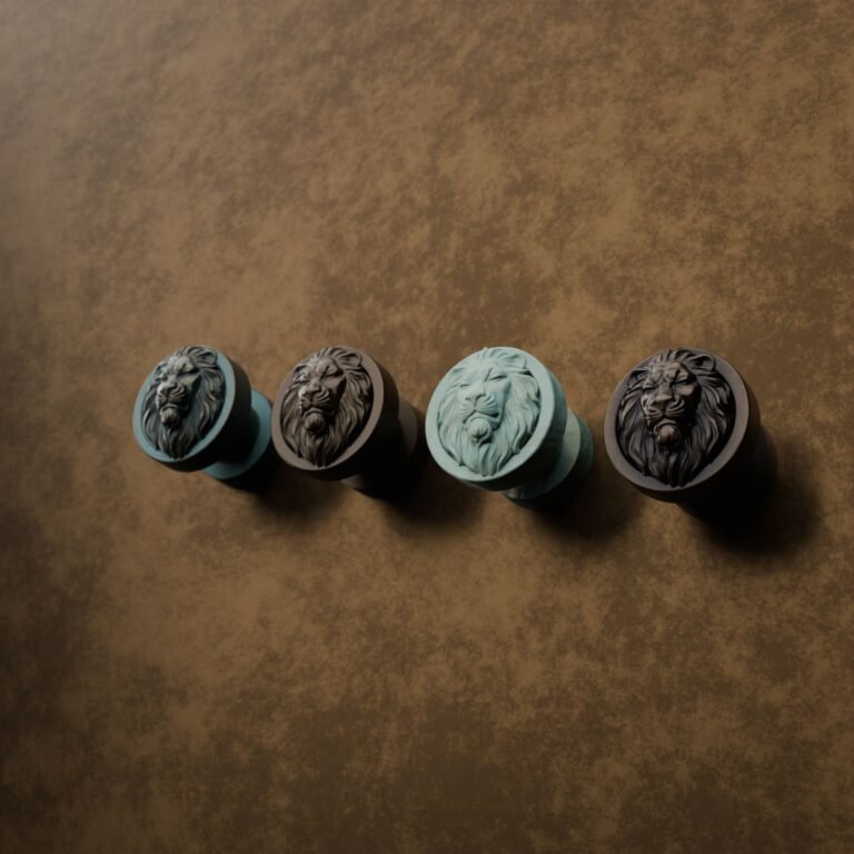 Tondo Classica, Leone Dormiente, S, Bronzo Anticato, confronto delle finiture