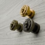 Classica Round, Sleeping Lion, S, Satin Brass, color comparison