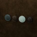 Comparaison des finitions — poignée de meuble Rond Classica Rinceaux Bronze L — Holdon Paris