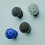 Classica Rund, Rankenwerk, S, Bronze Versunken, Farbvergleich
