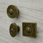 Comparaison des silhouettes — poignée de meuble Soleil Royal Laiton Satiné M — Holdon Paris